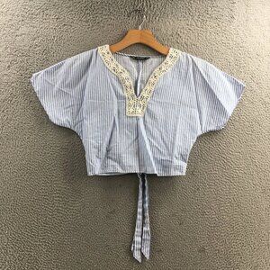 Zara Basic Collection Cropped Top Womens XS Blue Striped V-neck Short Sleeve